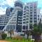 Отель Apartments Orbi Sea Towers