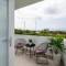Отель The Up Phu Quoc