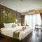 Отель Hanoi Center Silk Hotel & Travel