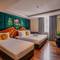 Отель Hanoi Center Silk Hotel & Travel