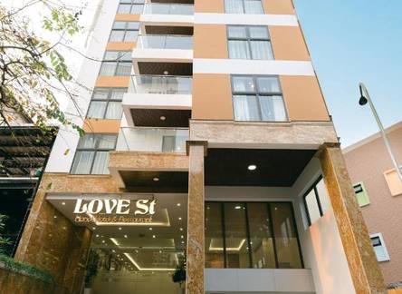 Отель Love St Hanoi Hotel