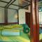 Отель Main Reef Guest House