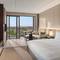 Отель New World Hoiana Hotel