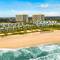 Отель Wyndham Hoi An Royal Beachfront Resort & Villas