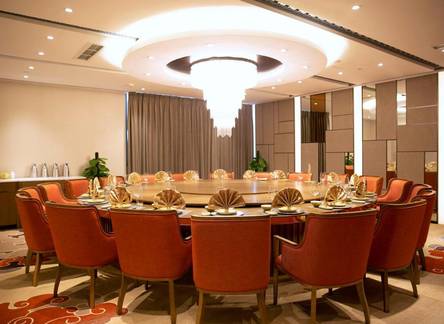 Отель Holiday Inn Chengdu Airport, an IHG Hotel