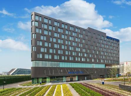 Отель Novotel Shanghai Hongqiao
