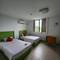 Отель OYO 564 Y Hotel