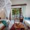 Отель The Maji Beach Boutique Hotel