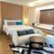 Отель Lalynn Resort & Villas, Phuket