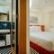 Отель The Gift Hotel