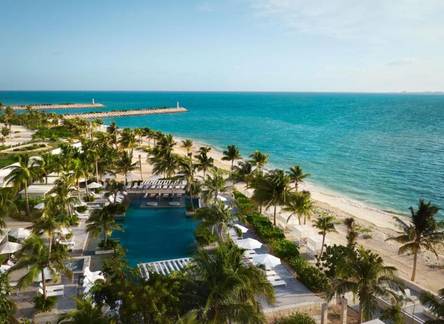 Отель SLS Playa Mujeres