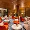 Отель The Biltmore Hotel Villas, Dubai