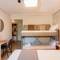 Отель Aqua Beachfront Elegant Hotel