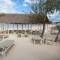 Отель AHG Lion Beach Resort