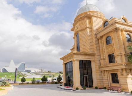 Отель Central Point Baku