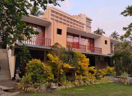 Отель Secret Hill Resort