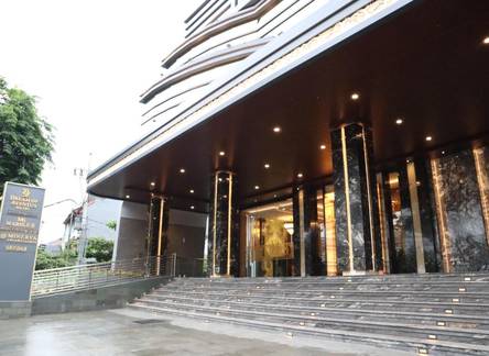 Отель Dream of Aventus Hotel Kuta