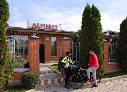 Отель Alpinist Hotel