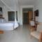 Отель Royal Mandarin Hotel & Resort