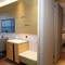 Отель Shanghai Marriott Hotel Kangqiao