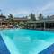 Отель Club Bali Family Suites at Legian