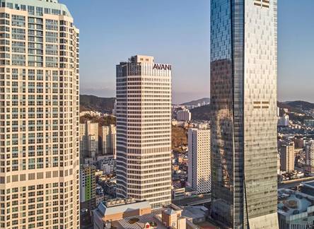 Отель Avani Central Busan Hotel