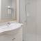 Отель Delta Hotels by Marriott, Dubai Investment Park