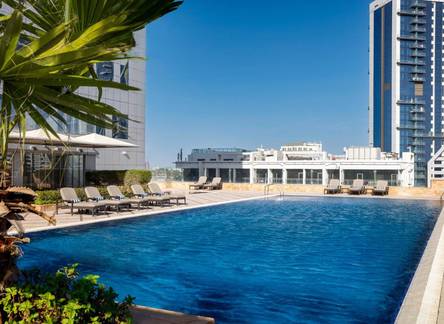 Отель La Suite Dubai Hotel & Apartments By NH Collection