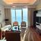 Отель La Suite Dubai Hotel & Apartments By NH Collection