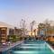 Отель Walton Suites Sukhumvit