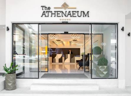 Отель The Athenaeum a luxury experience