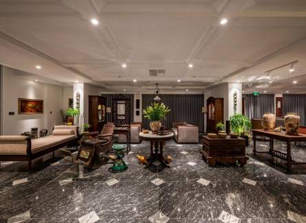 Отель Amanaki Thao Dien Hotel