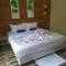 Отель Thundi Village & Spa