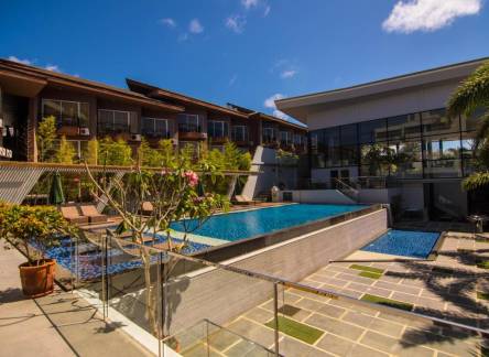 Отель Pinnacle Resort and Villas