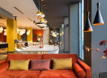 Отель B&B Hotel Milano Central Station