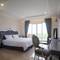 Отель LK Grand Living Place