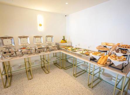 Отель Golden Tulip Amman