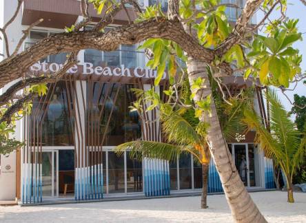 Отель Stone Beach Club Dhiffushi
