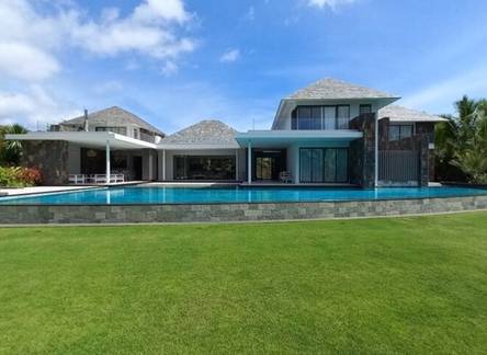 Отель Villa Aqua by Oazure