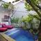 Отель Bougainvillea Villa by Parigata