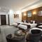 Отель Paradise Plaza Luxury Hotel