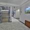 Отель Paradise Plaza Luxury Hotel