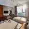 Отель Crystal Hotel Da Nang