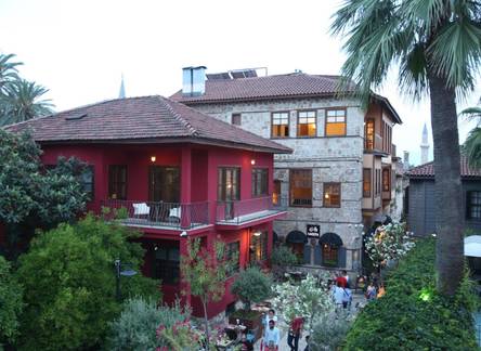Отель Gazetta Suites