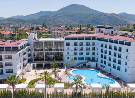 Отель Ramada by Wyndham Dalaman