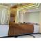 Отель OYO Townhouse 156 Rose Hotel Apartments