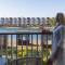 Отель Posh Club Sunrise Crystal Bay