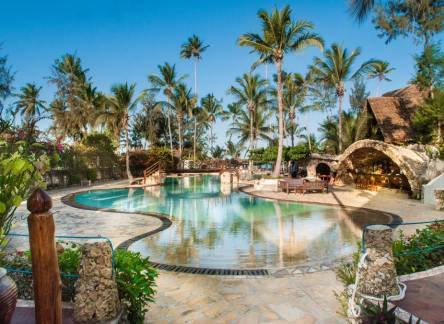 Отель Jaz Amaluna Beach Resort
