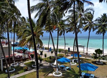 Отель Sai Rock Beach Hotel & Spa, Bamburi