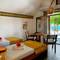 Отель Juana Ocean Villas